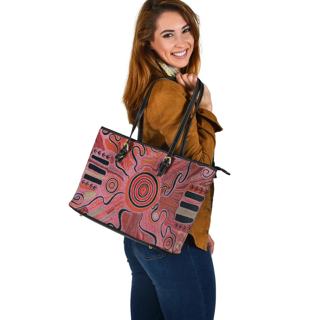 aboriginal-large-leather-tote-bag-indigenous-footprint-landscape