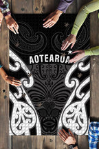 maori-moko-jigsaw-puzzle-aotearoa-silver-fern-1