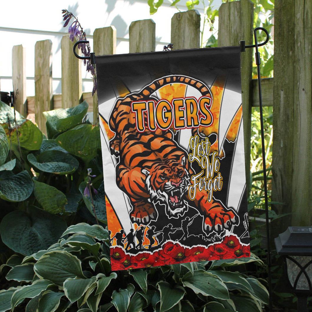 tigers-rugby-flag-tigers-lest-we-forget-and-poppies-flag