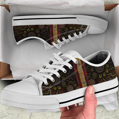 low-top-shoes-aboriginal-dot-panting-art-stripe-lines