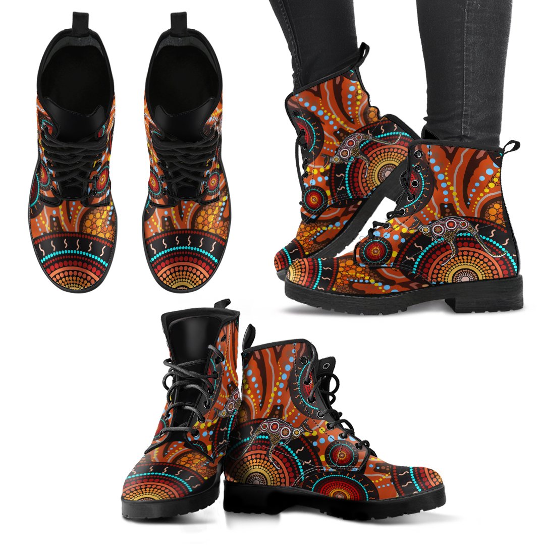 aboriginal-leather-boot-kangaroo-with-dot-painting
