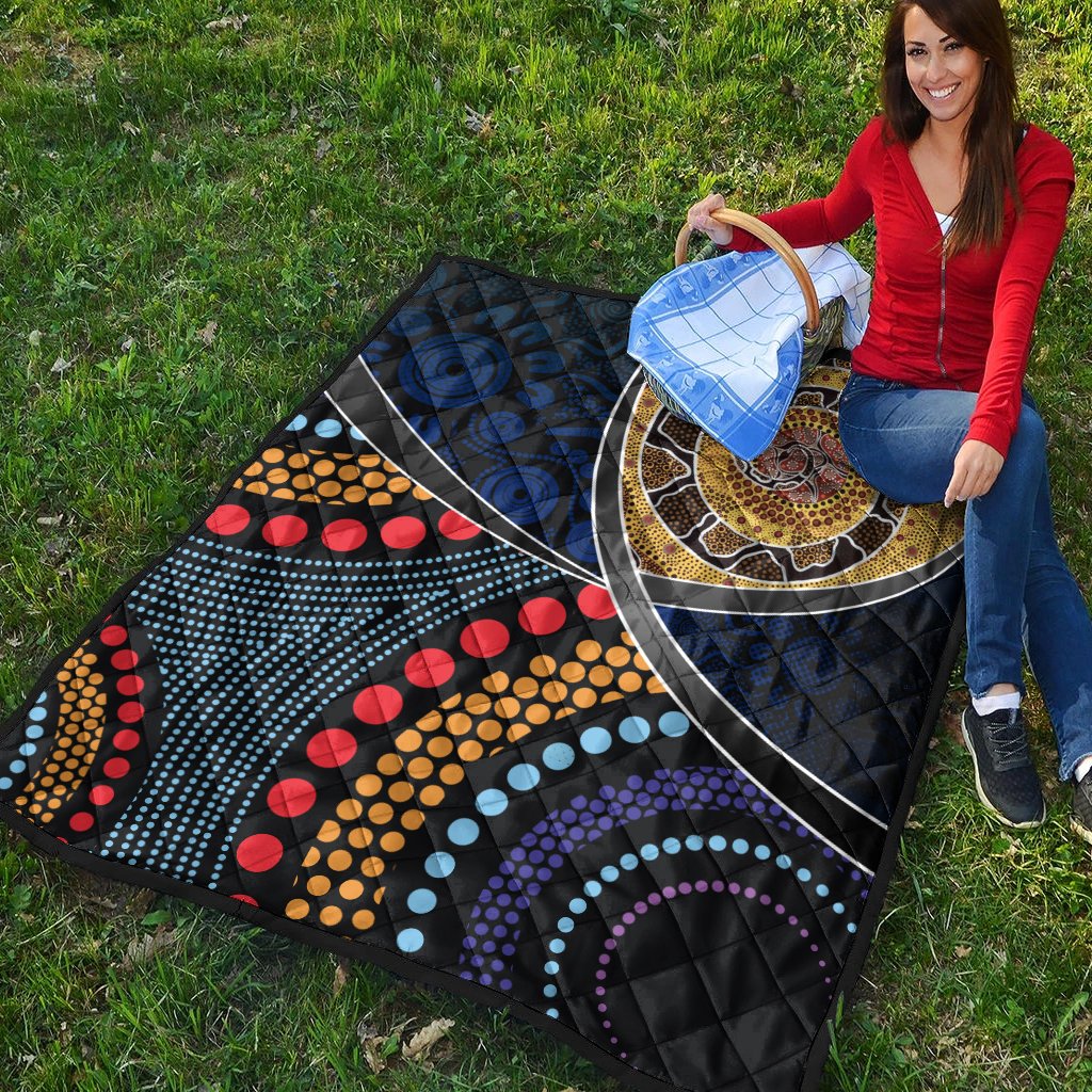 premium-quilts-aboriginal-dot-panting-art-with-snake
