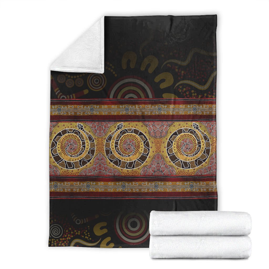 blanket-snake-dot-panting-art