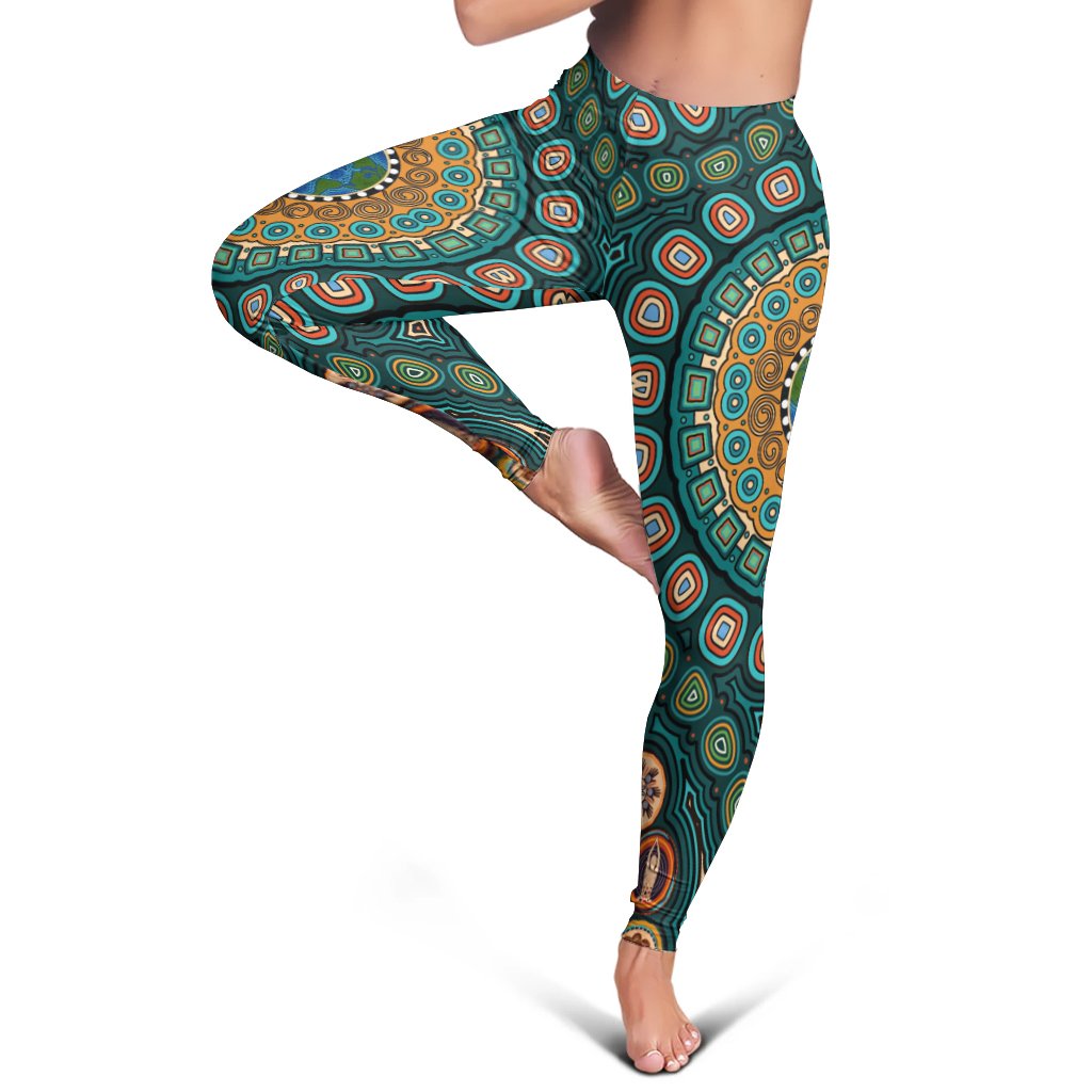 leggings-aboriginal-green-dot-painting-with-earth