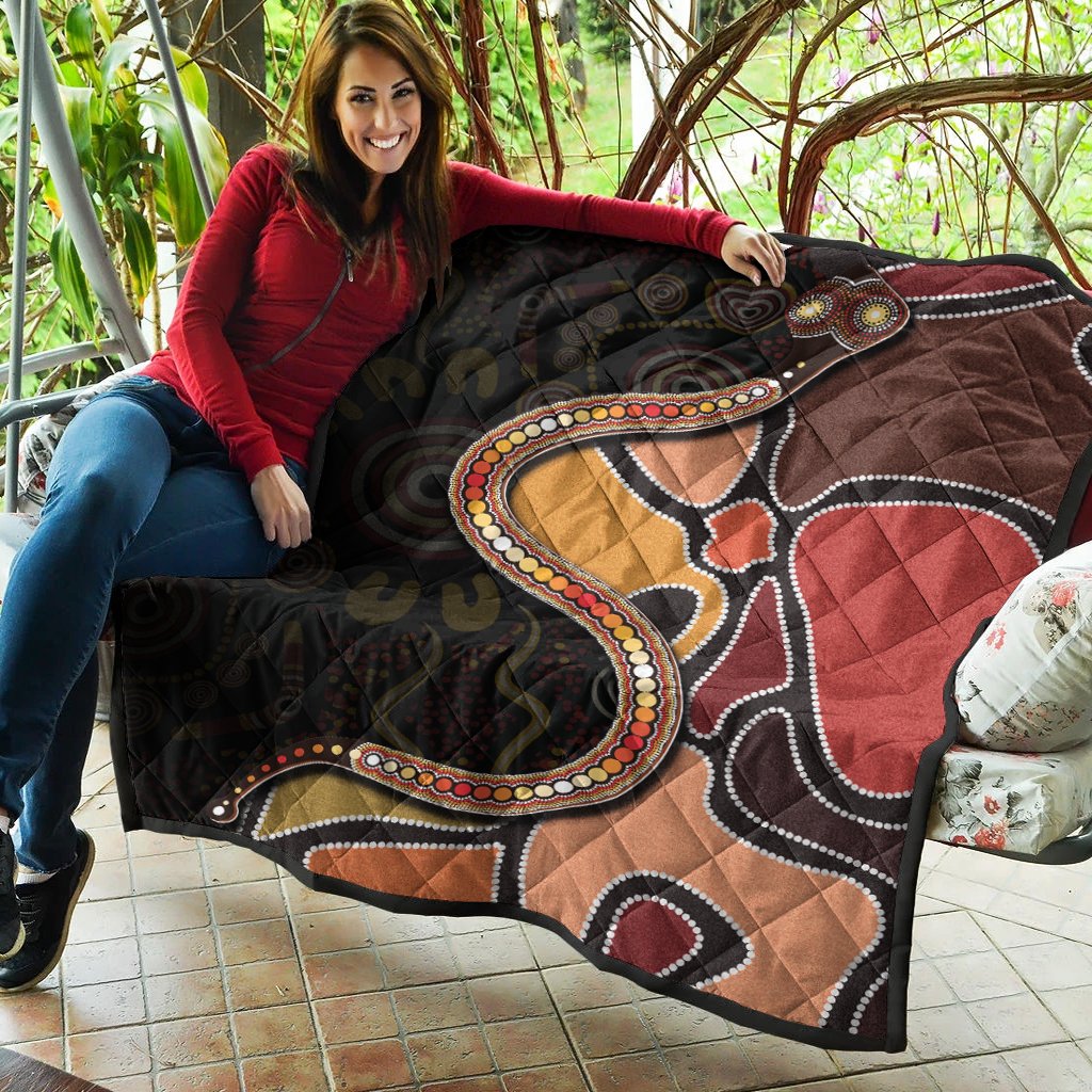 premium-quilts-aboriginal-snake-with-dot-painting