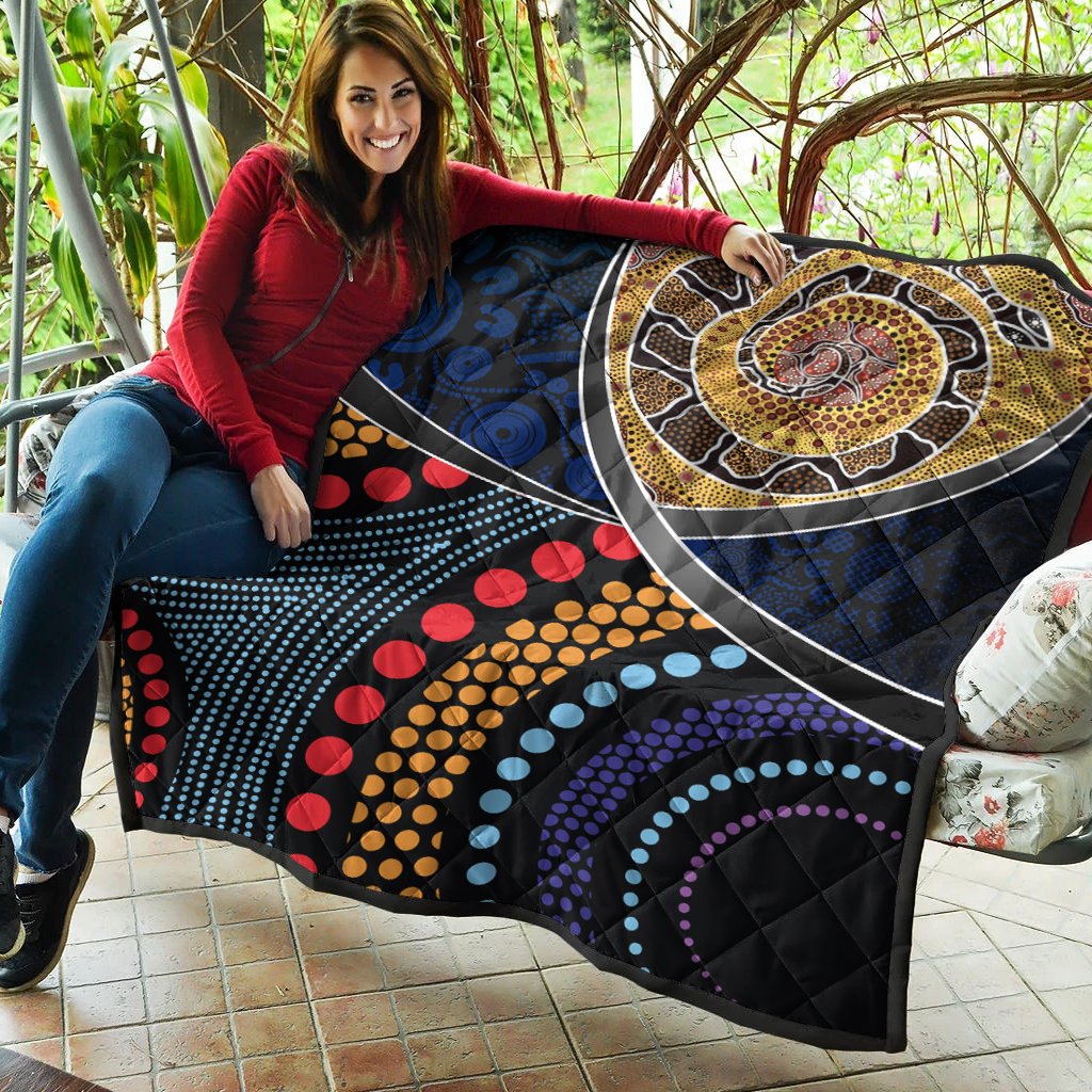 premium-quilts-aboriginal-dot-panting-art-with-snake