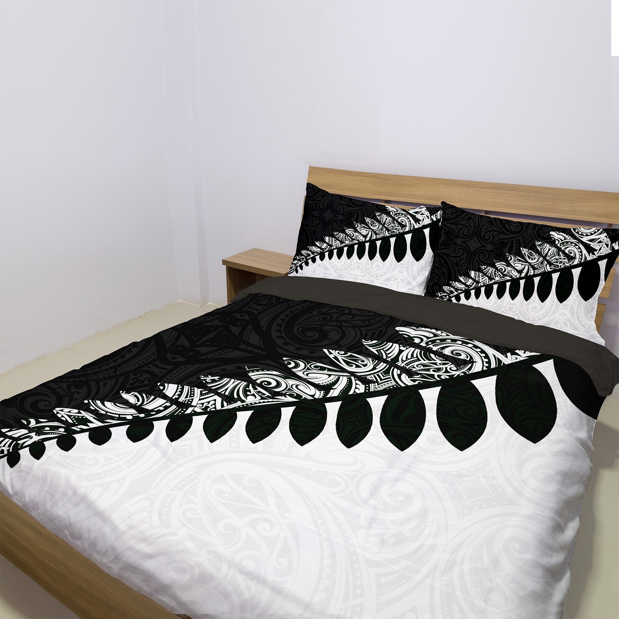new-zealand-silver-fern-bedding-set-black-white