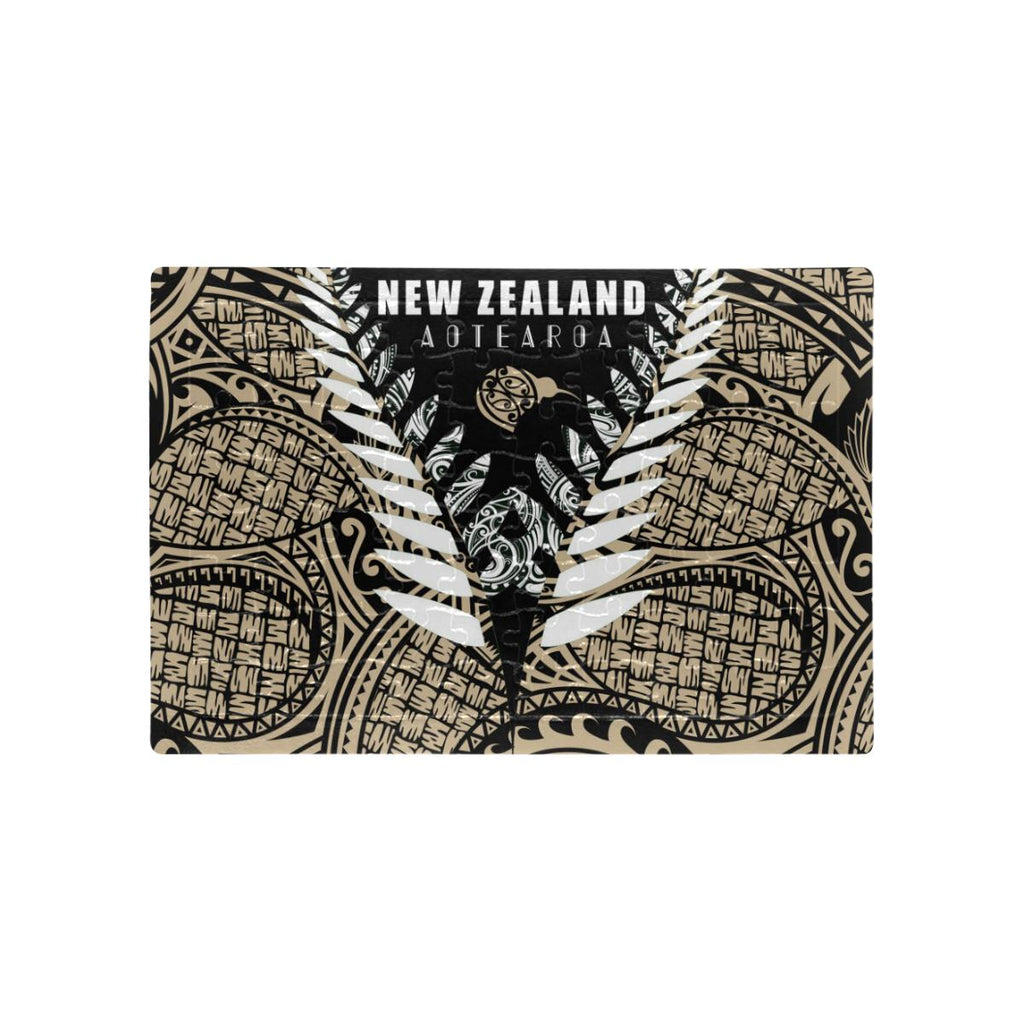 new-zealand-aotearoa-silver-fern-jigsaw-puzzle-gold-vline-version