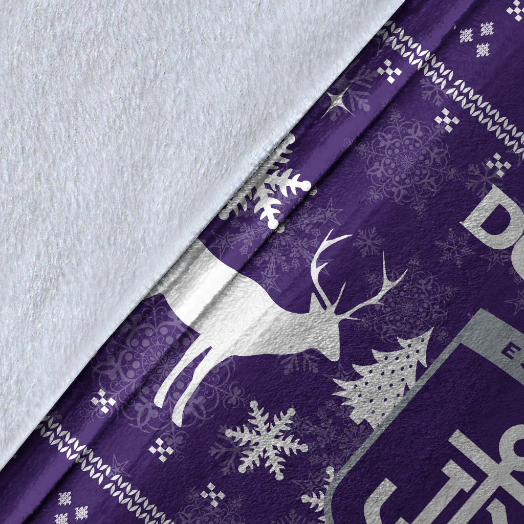 fremantle-football-club-blanket-christmas-ugly-style