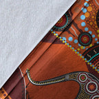 aboriginal-premium-blanket-kangaroo-with-dot-painting