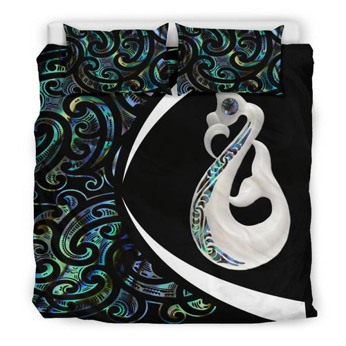 new-zealand-maori-manaia-paua-shell-bedding-set-circle-style