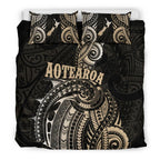 maori-tattoo-with-map-new-zealand-bedding-set