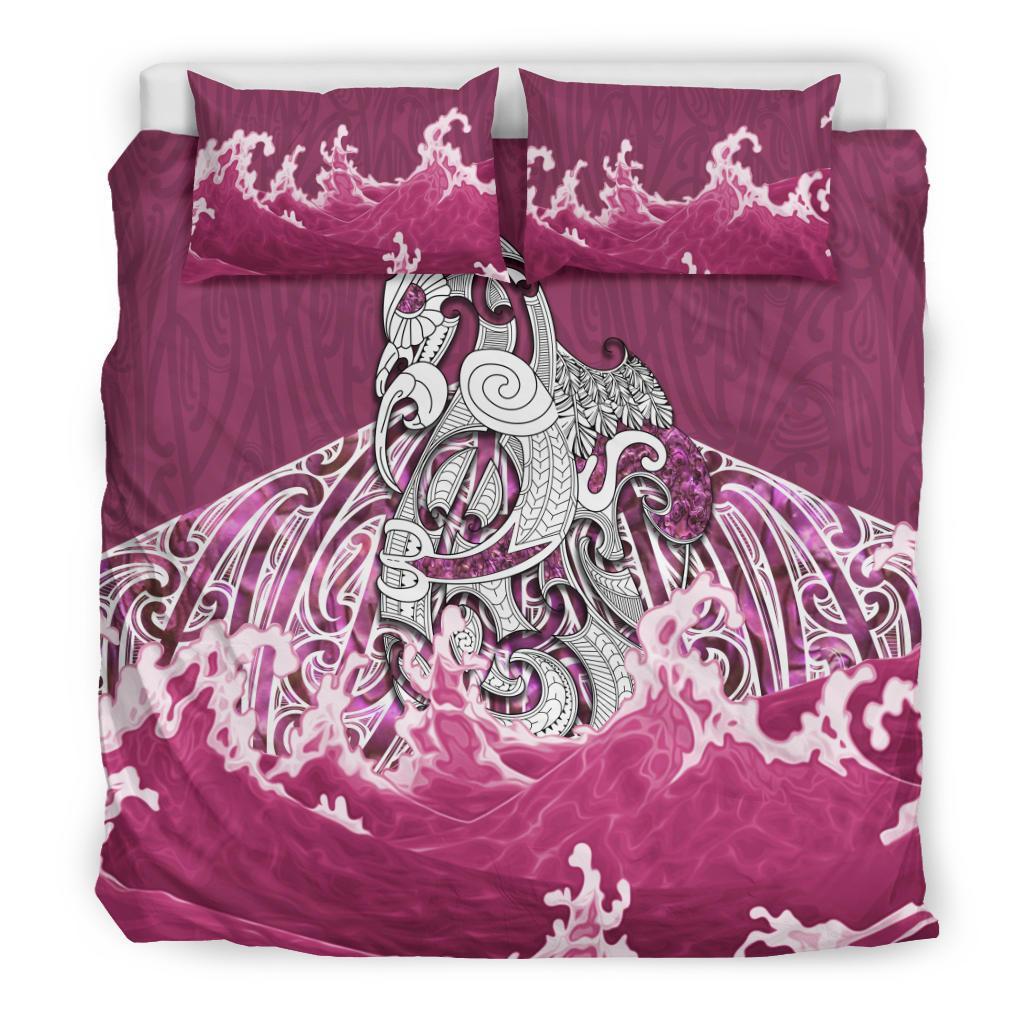 maori-manaia-the-pink-sea-bedding-set