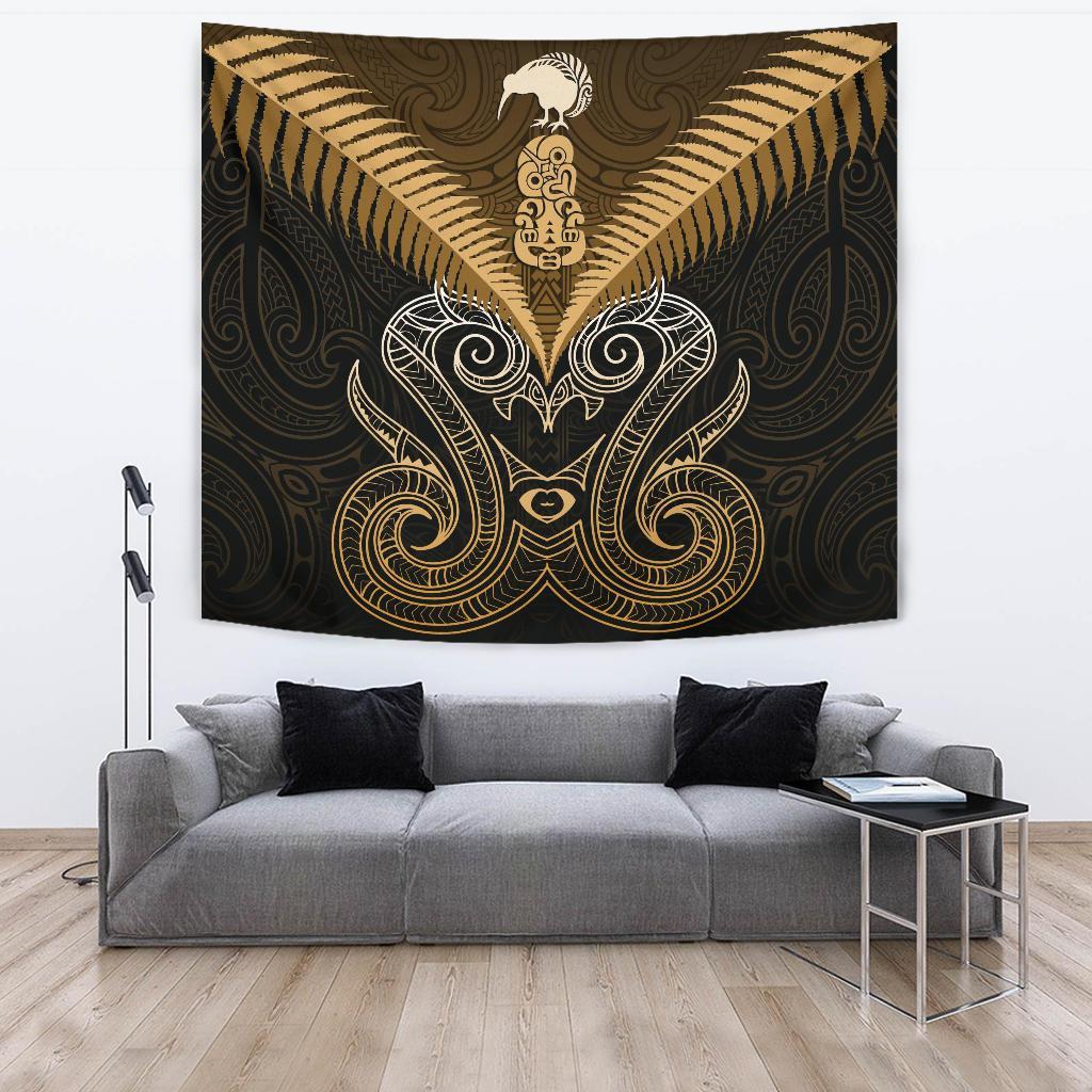 maori-manaia-new-zealand-tapestry-gold