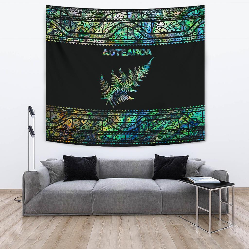 aotearoa-new-zealand-maori-tapestry-silver-fern-paua-shell