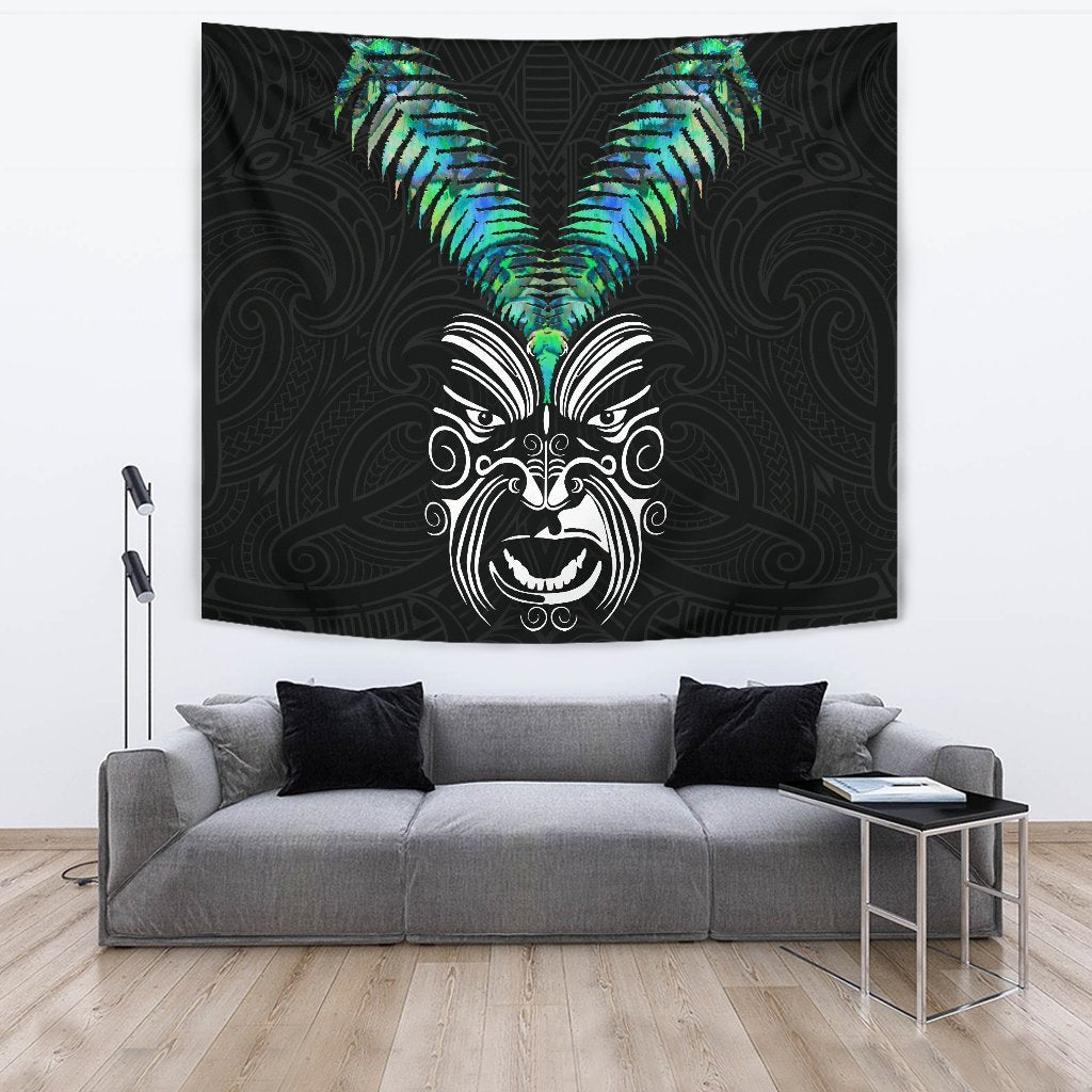 new-zealand-maori-moko-tapestry-paua-shell