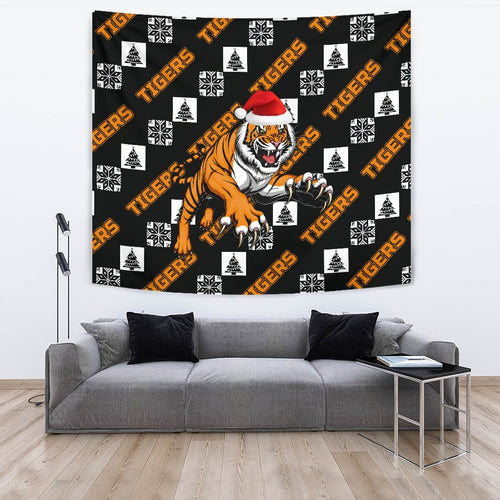 wests-christmas-tapestry-tigers-fancy
