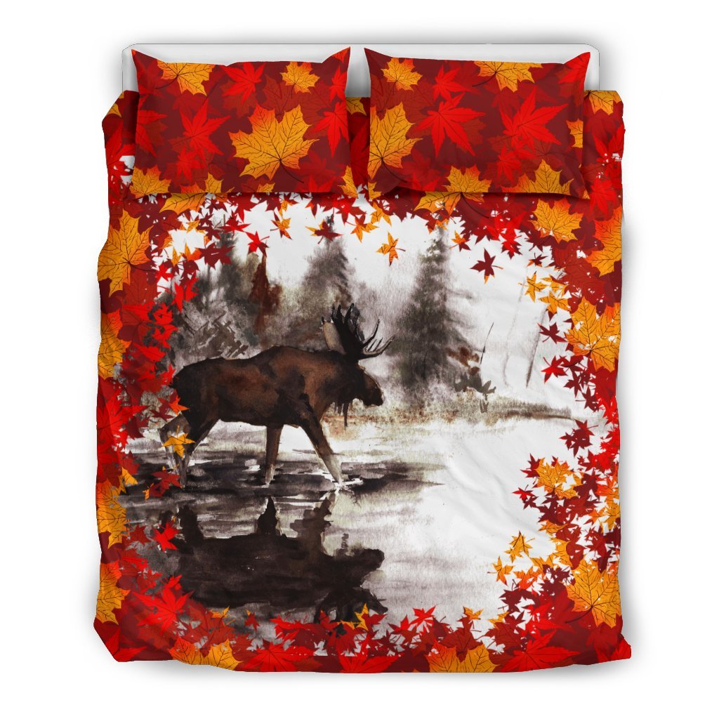 canada-moose-with-maple-leafs-bedding-set