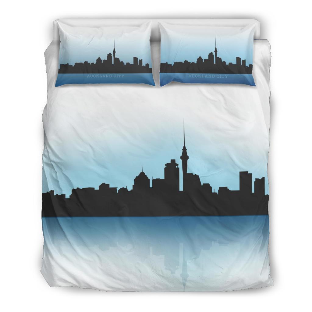 auckland-city-skyline-new-zealand-white