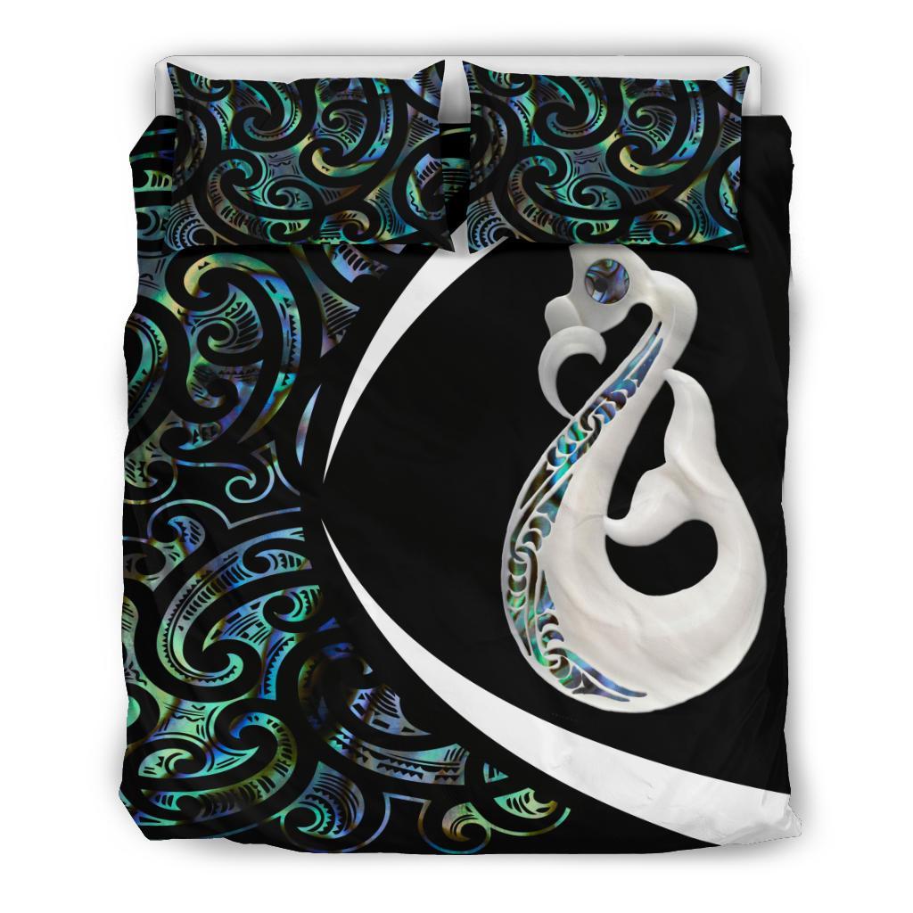 new-zealand-maori-manaia-paua-shell-bedding-set-circle-style
