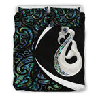 new-zealand-maori-manaia-paua-shell-bedding-set-circle-style