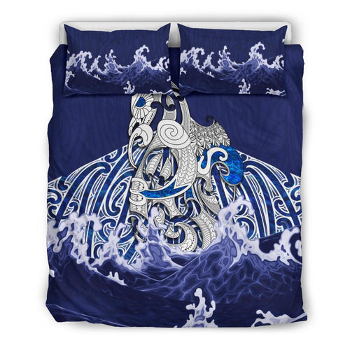 maori-manaia-the-blue-sea-bedding-set-navy
