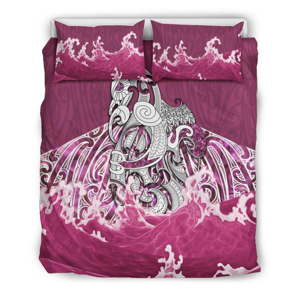 maori-manaia-the-pink-sea-bedding-set