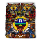 custom-text-the-land-owns-us-bedding-set