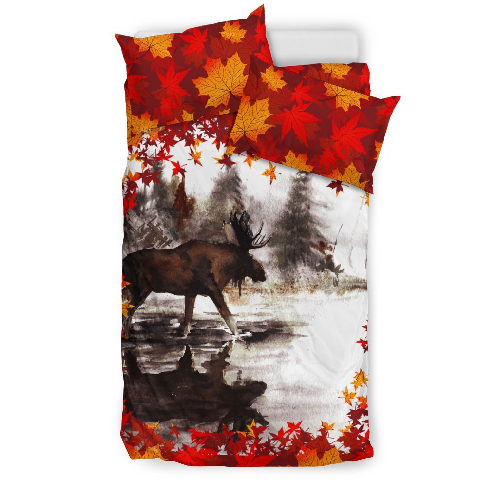 canada-moose-with-maple-leafs-bedding-set