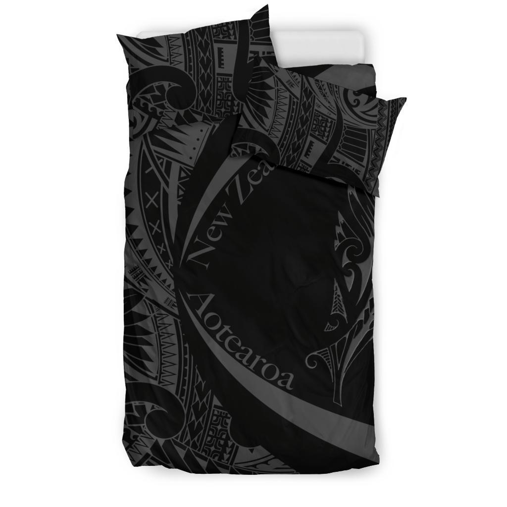 new-zealand-silver-fern-bedding-set-maori-tattoo-circle-style