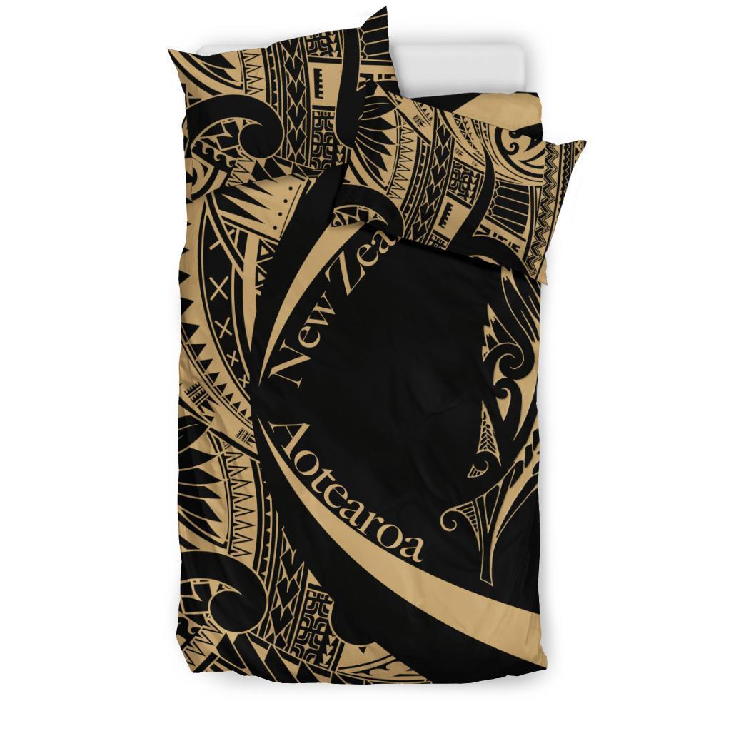 new-zealand-silver-fern-bedding-set-maori-tattoo-circle-style-golden