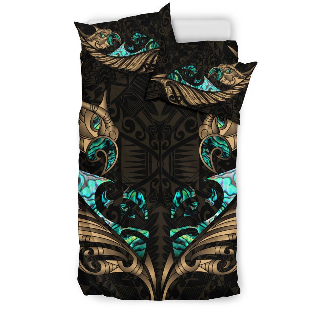 new-zealand-bedding-set-manaia-paua-fern-wing-gold