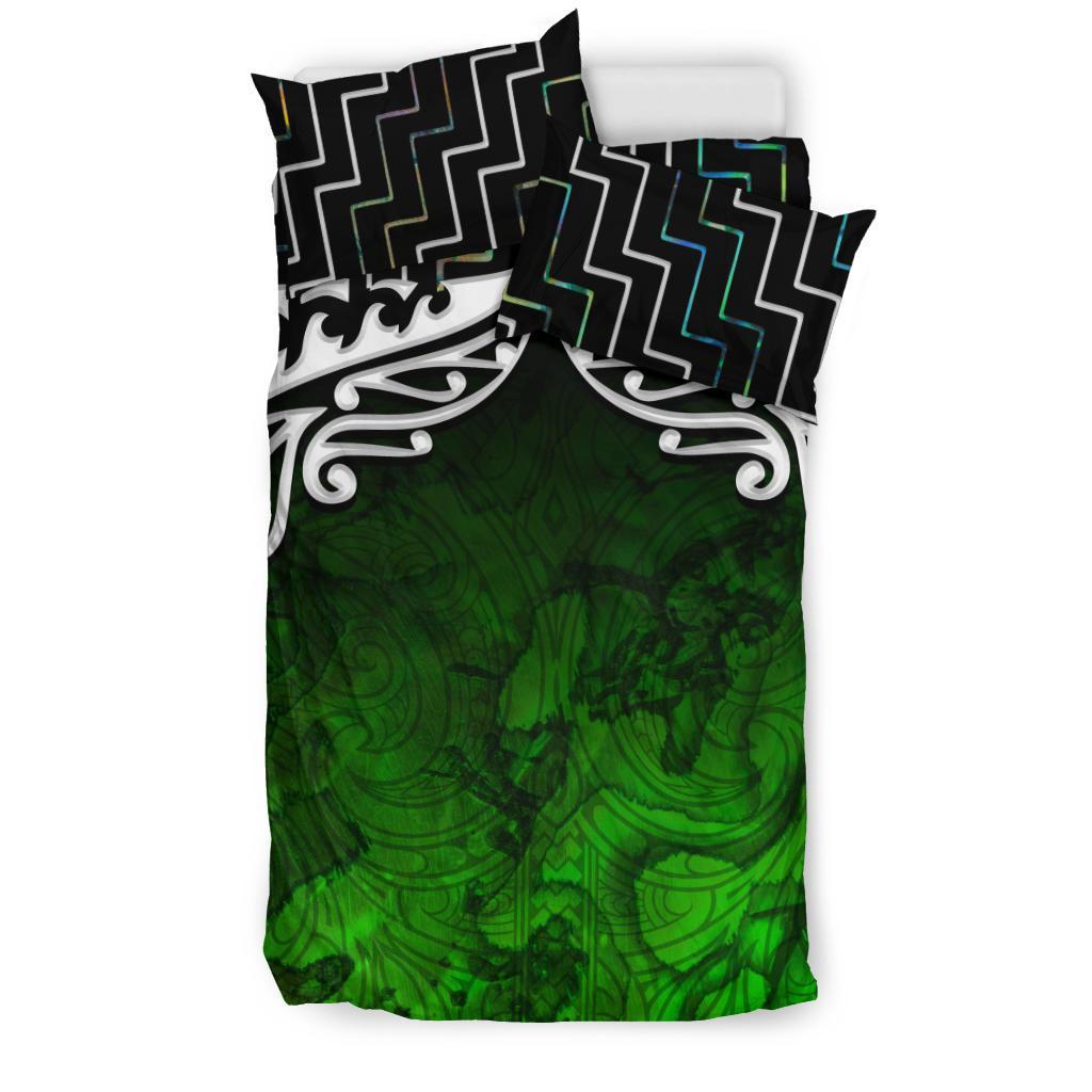 new-zealand-maori-silver-fern-poutama-bedding-set