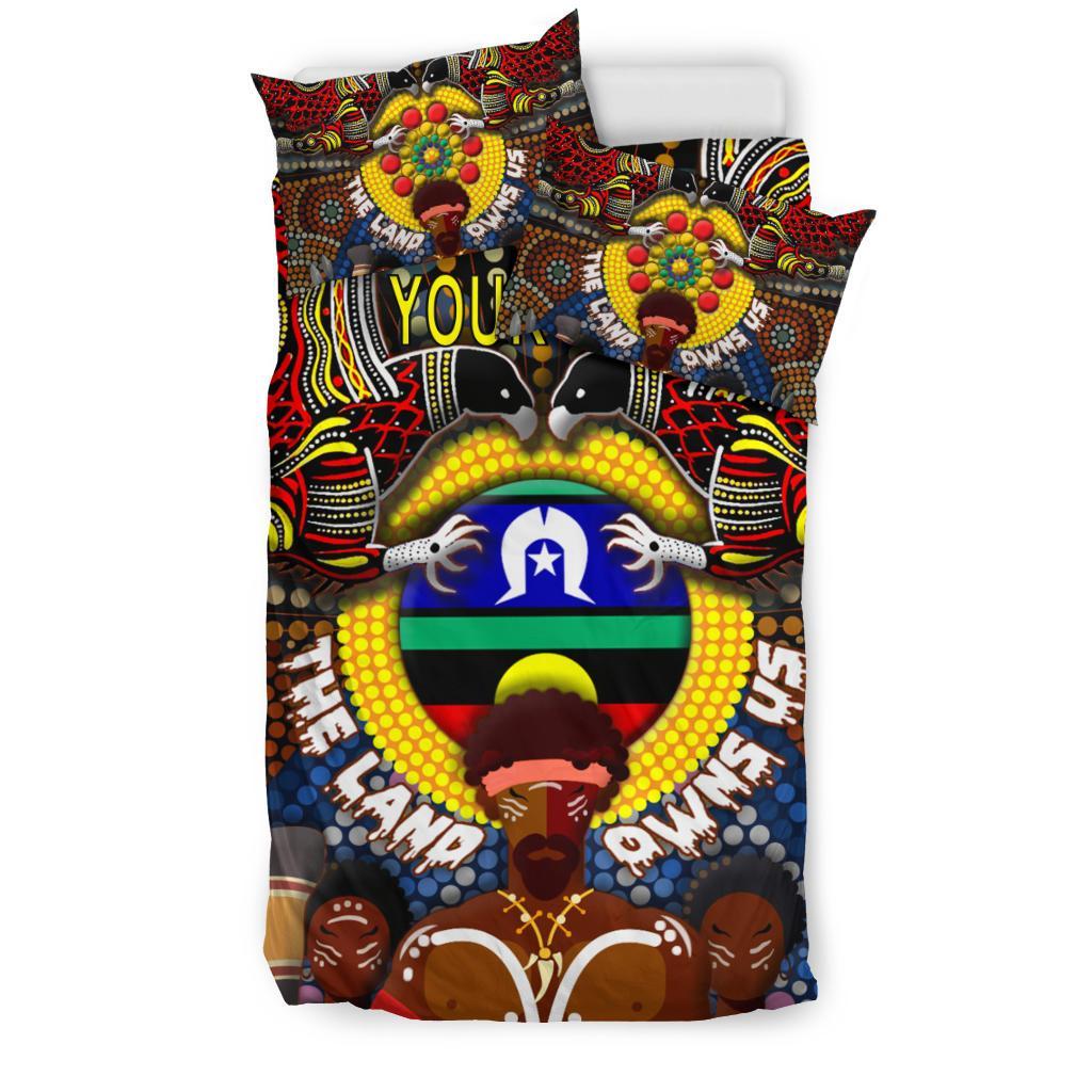 custom-text-the-land-owns-us-bedding-set