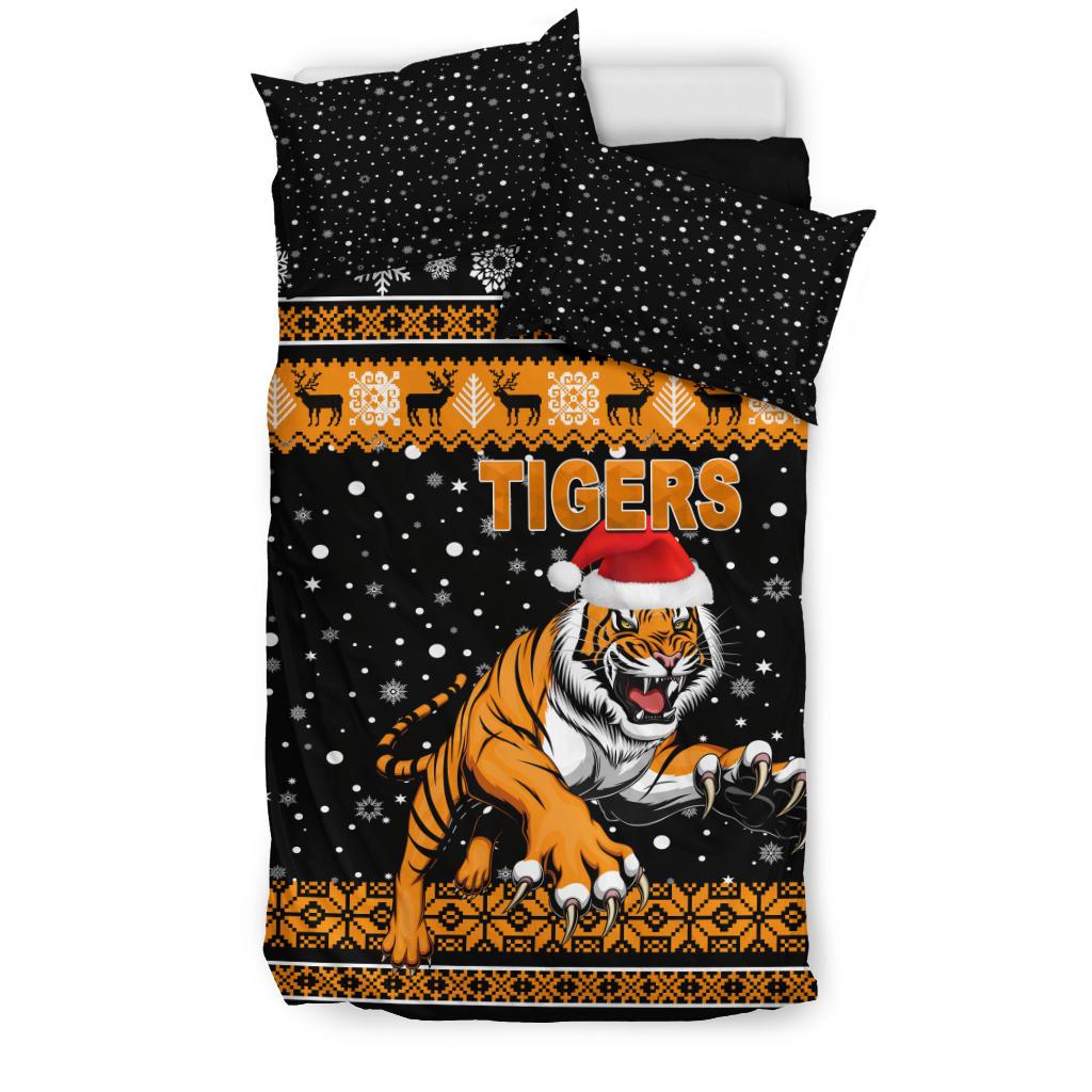 wests-christmas-bedding-set-tigers-unique-vibes-black