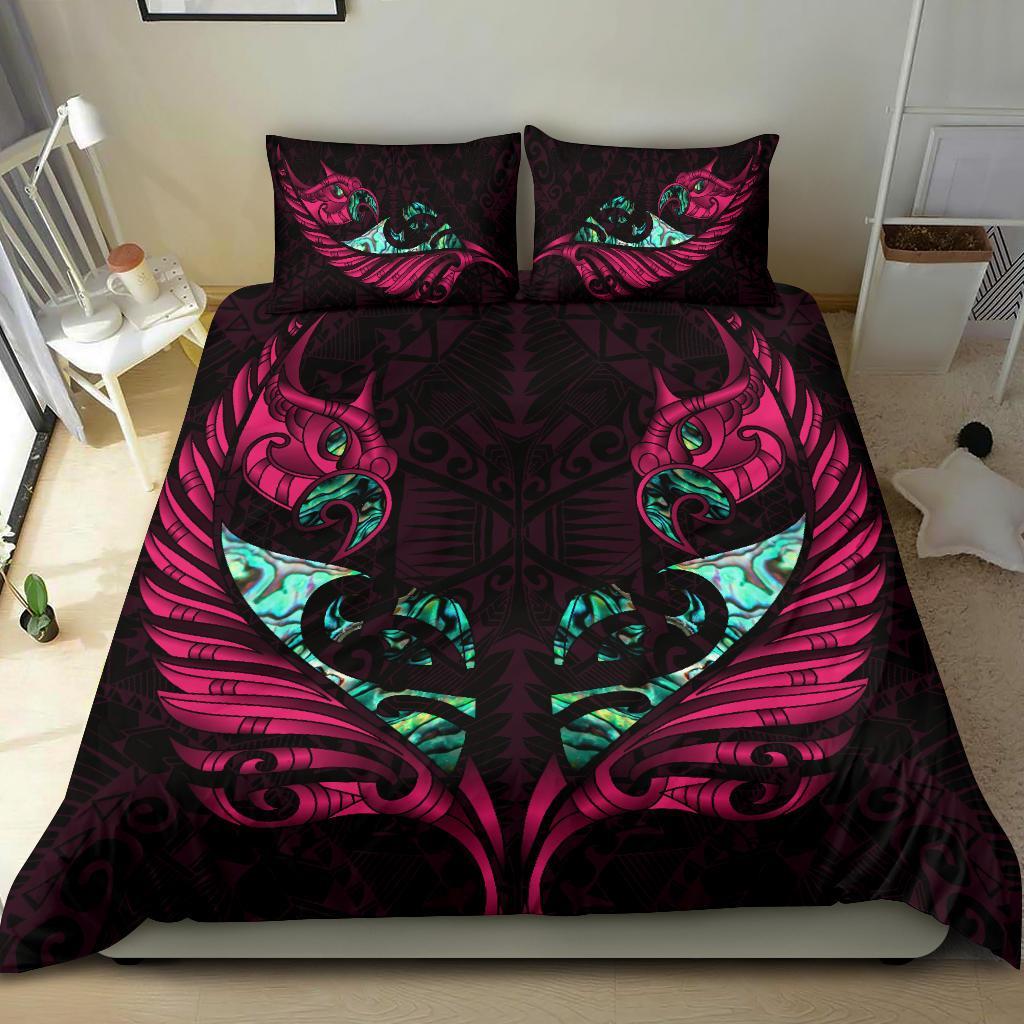 new-zealand-bedding-set-manaia-paua-fern-wing-pink