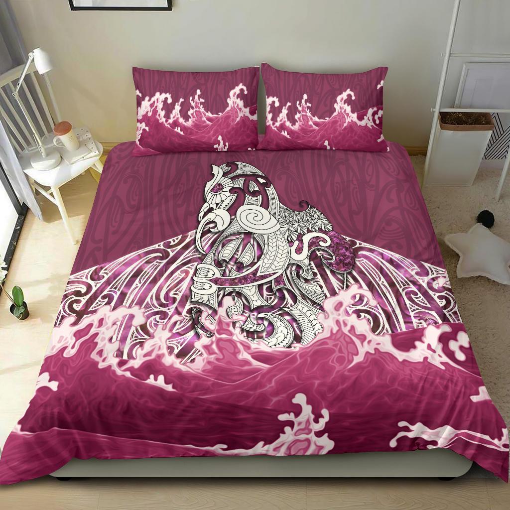 maori-manaia-the-pink-sea-bedding-set