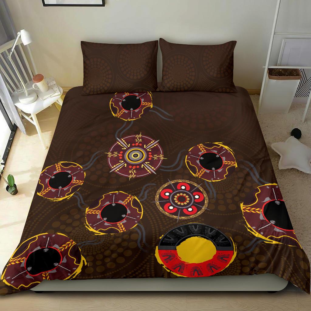 hawthorn-bedding-set-hawks-indigenous-brown