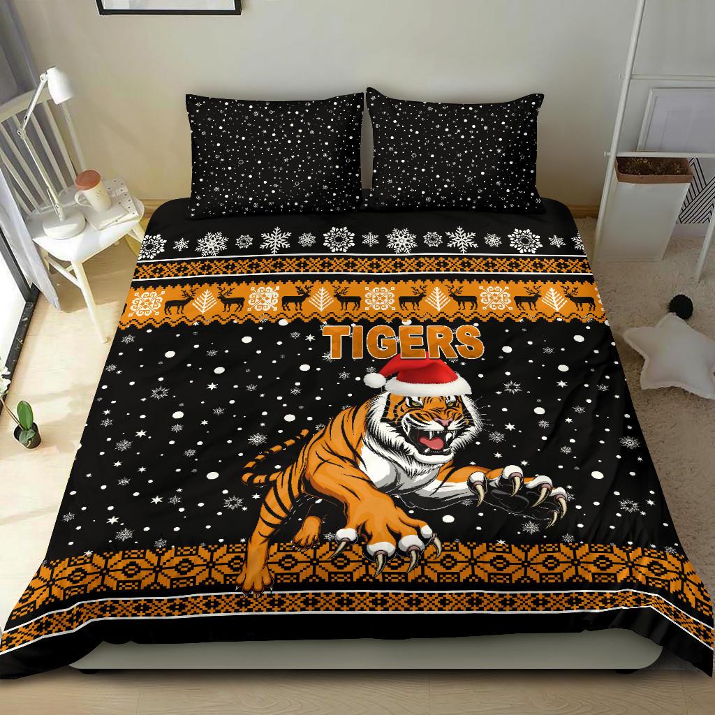 wests-christmas-bedding-set-tigers-unique-vibes-black