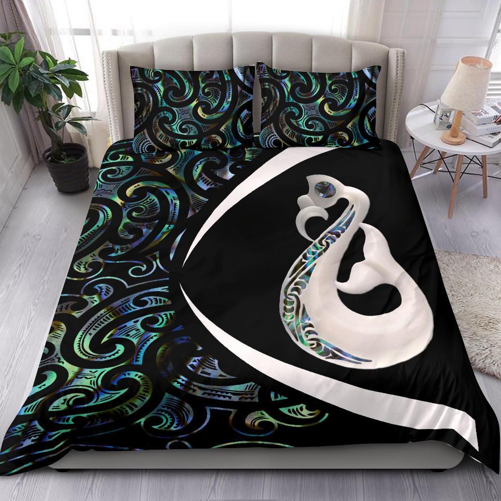 new-zealand-maori-manaia-paua-shell-bedding-set-circle-style