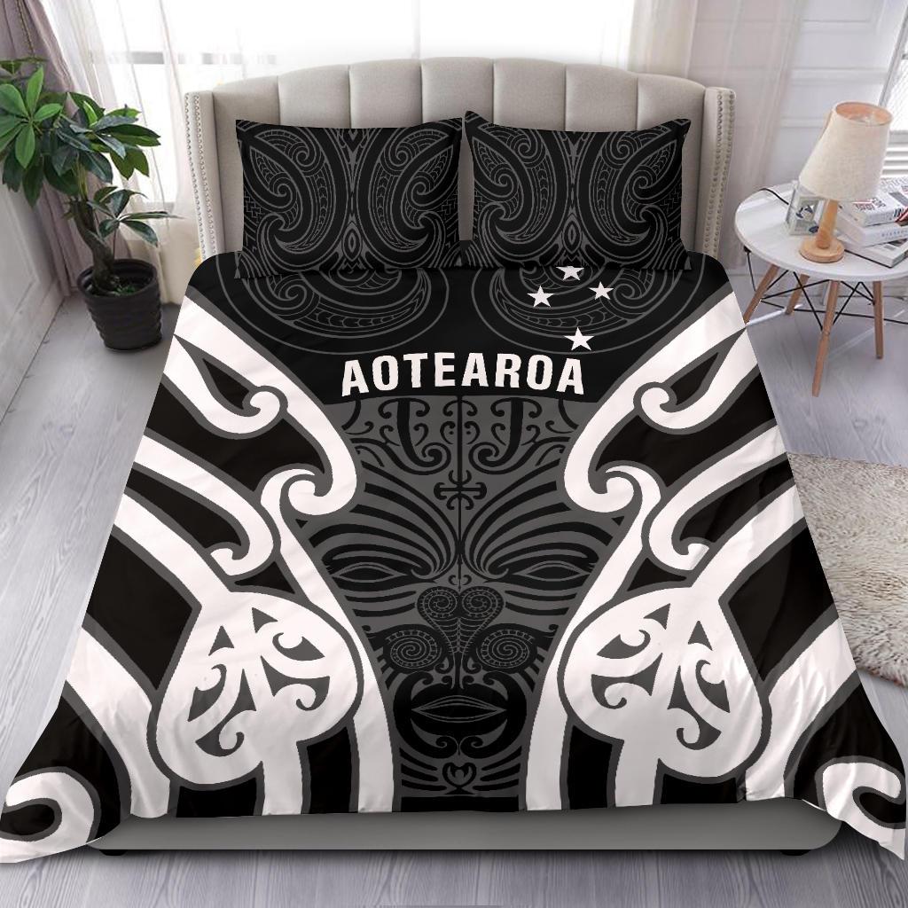 aotearoa-bedding-set-maori-moko-black-white