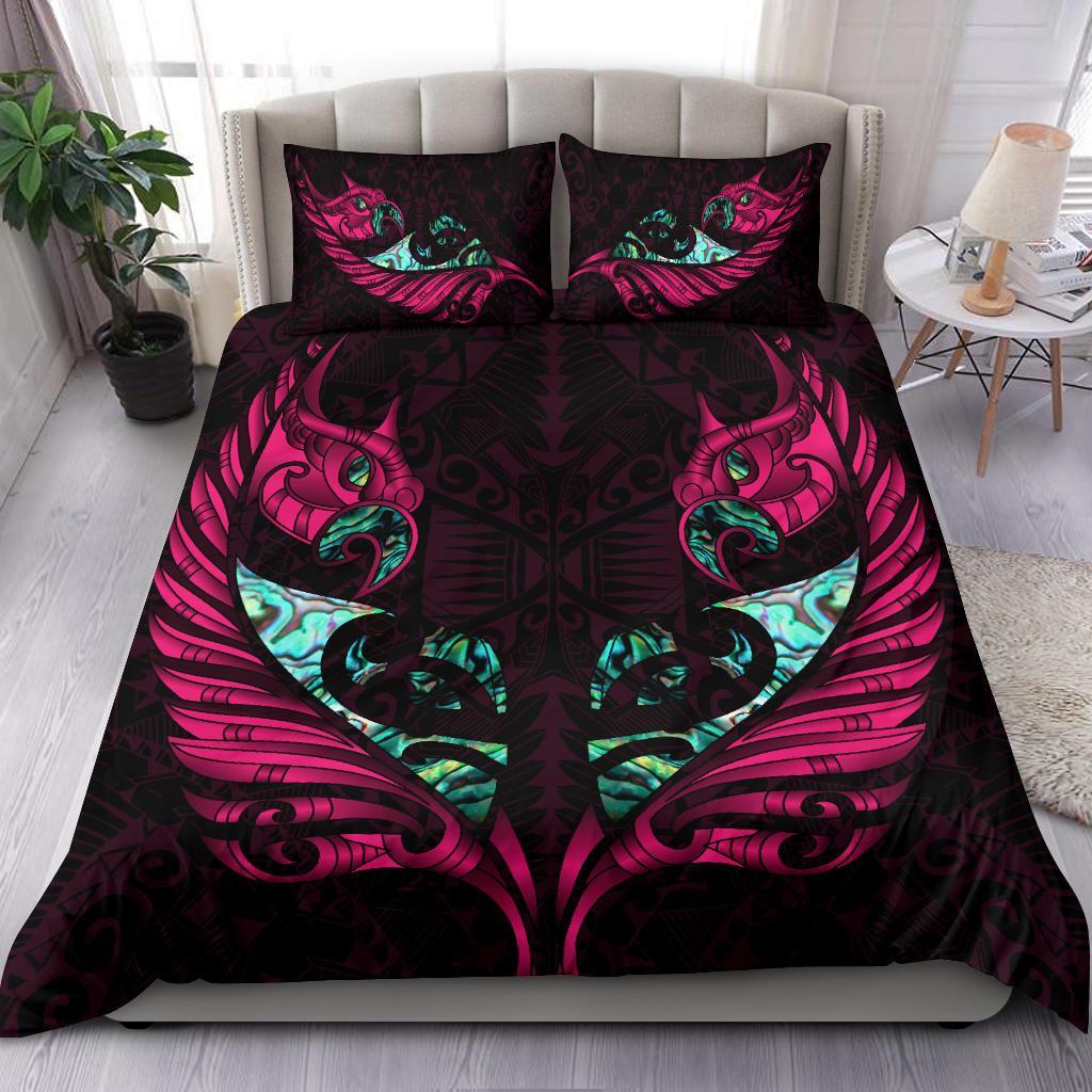 new-zealand-bedding-set-manaia-paua-fern-wing-pink