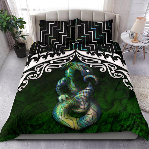 new-zealand-maori-manaia-poutama-bedding-set