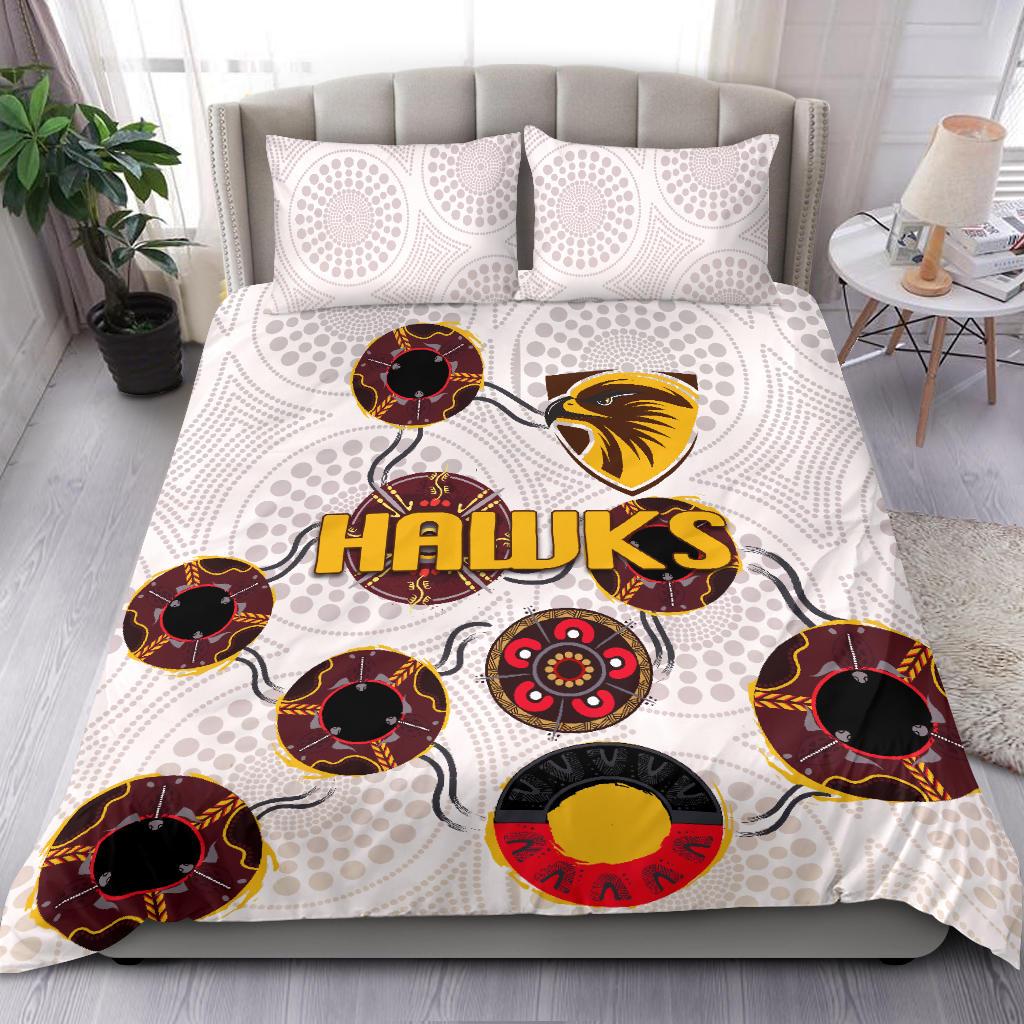 hawthorn-bedding-set-hawks-indigenous-white