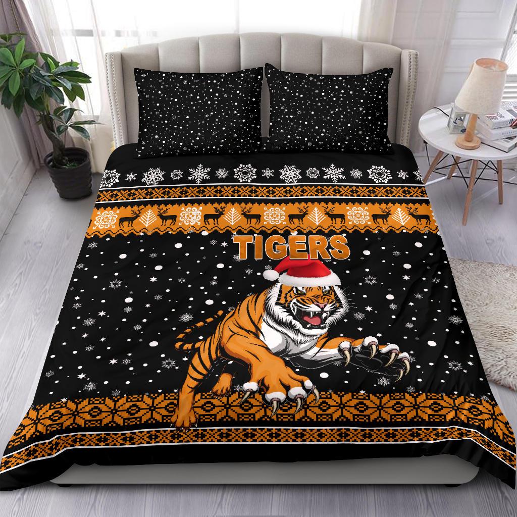 wests-christmas-bedding-set-tigers-unique-vibes-black