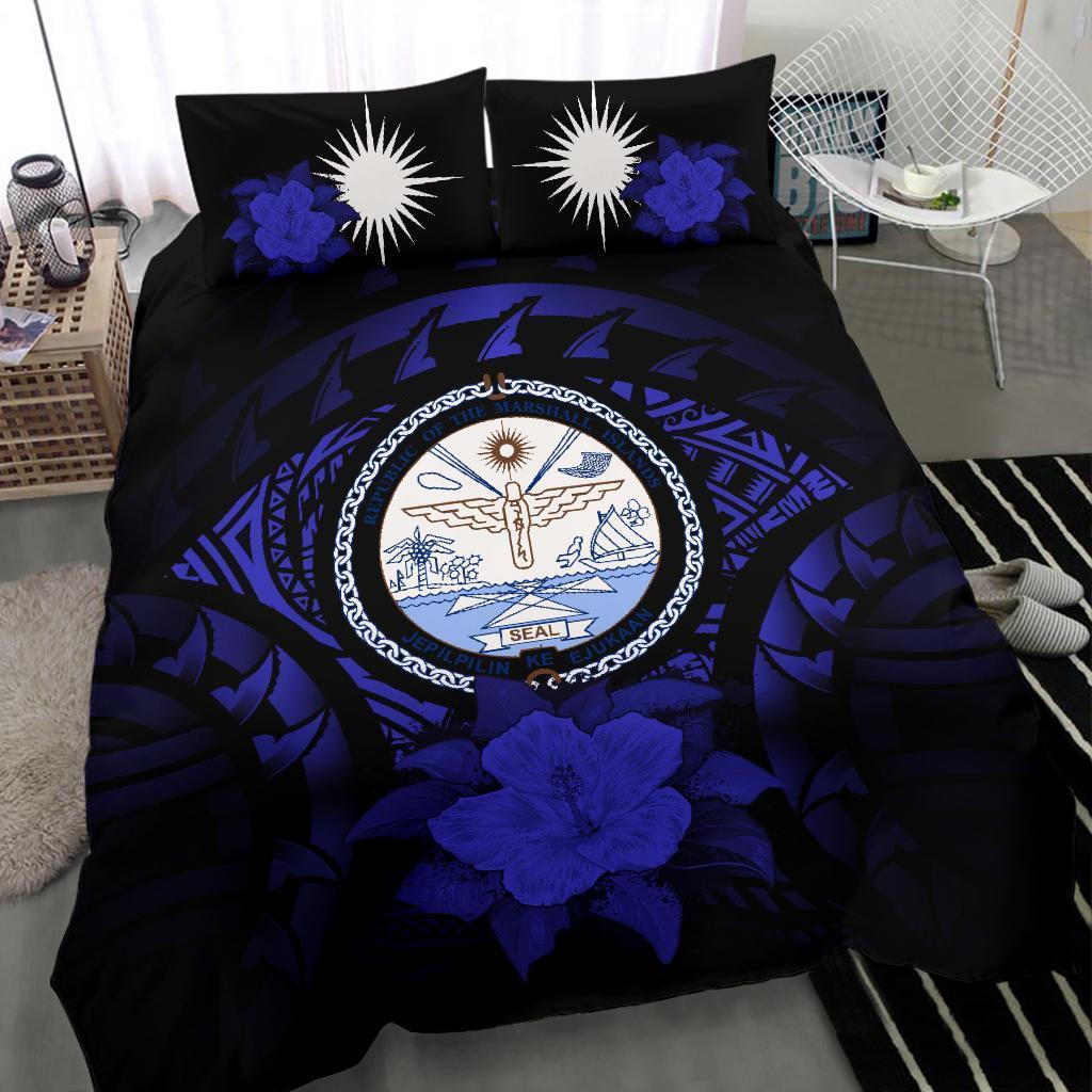 marshall-island-dark-blue-hibiscus-bedding-set
