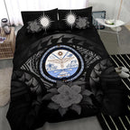marshall-island-gray-hibiscus-bedding-set