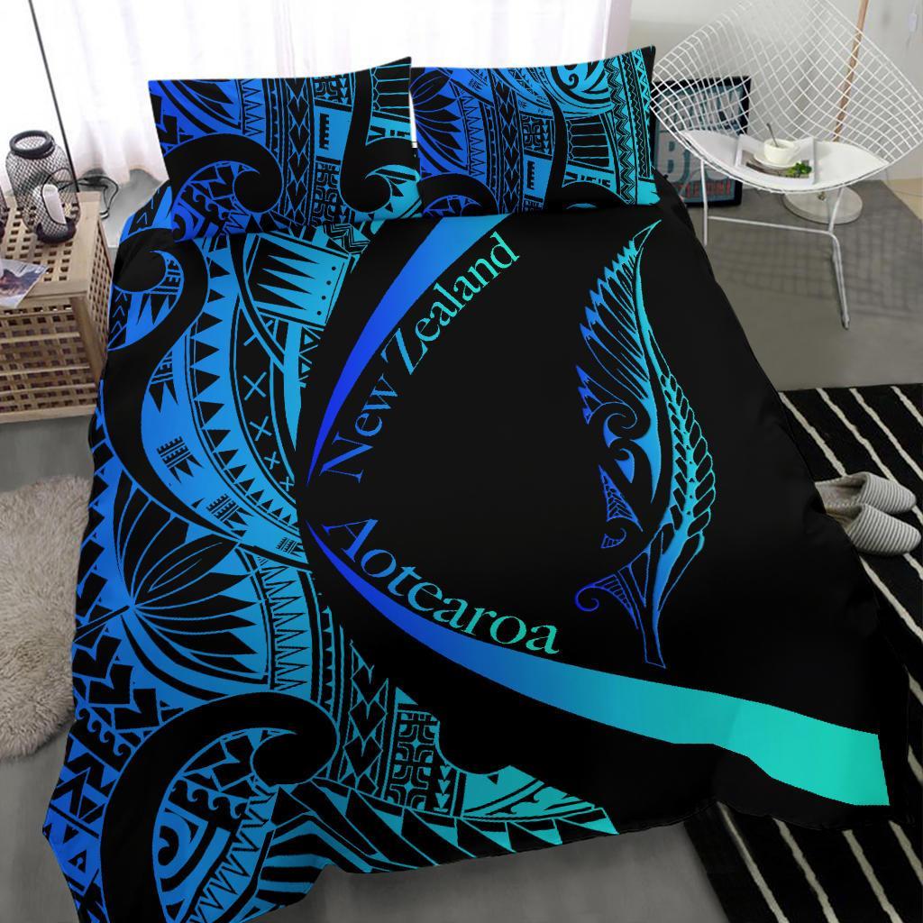 new-zealand-silver-fern-bedding-set-maori-tattoo-circle-style-blue