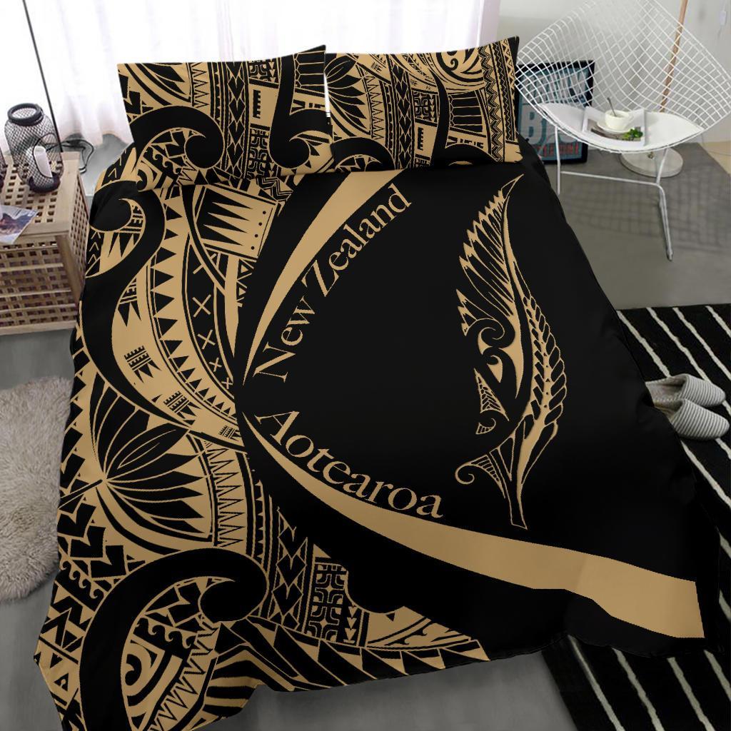 new-zealand-silver-fern-bedding-set-maori-tattoo-circle-style-golden