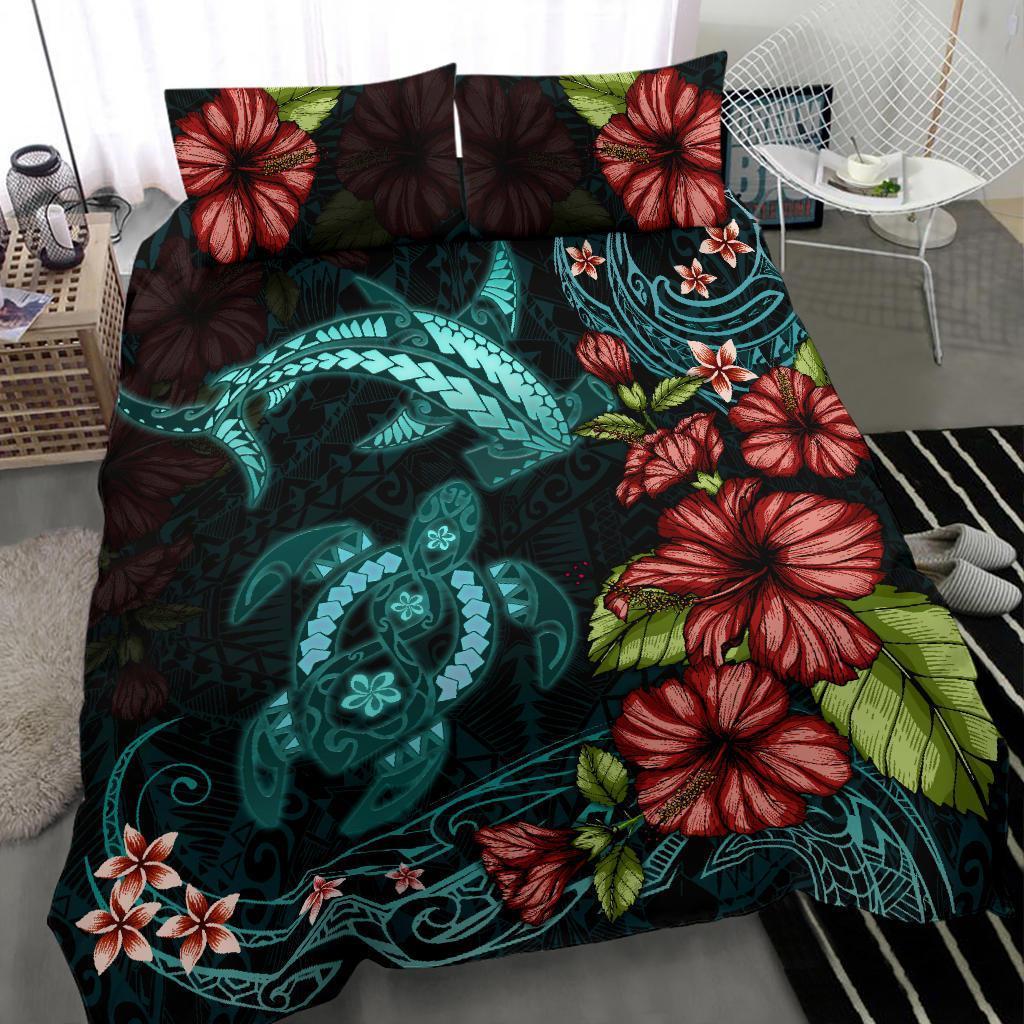 shark-and-turtle-bedding-set-hibiscus-turquoise